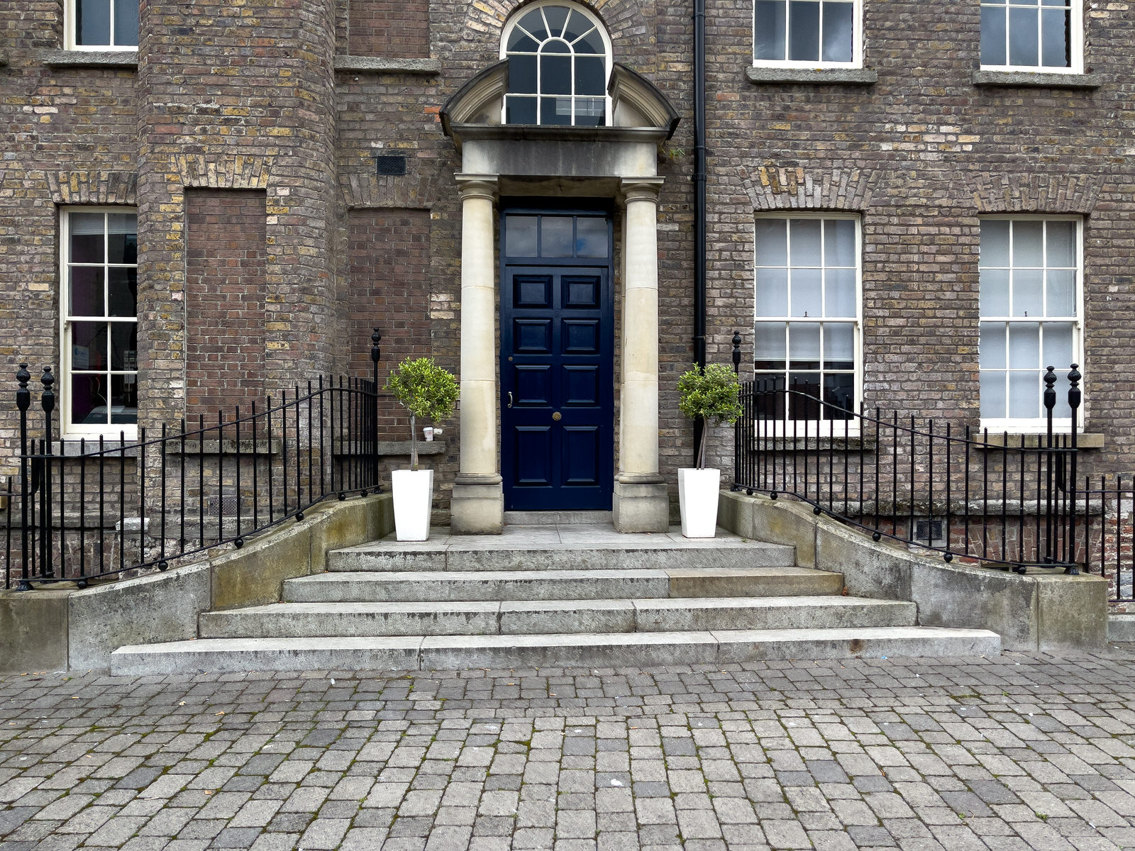 SHIP STREET GATE AREA INSIDE THE WALLS OF DUBLIN CASTLE [MUCH OF THIS STREET IS PARALLEL TO GREAT SHIP STREET]-243987-1