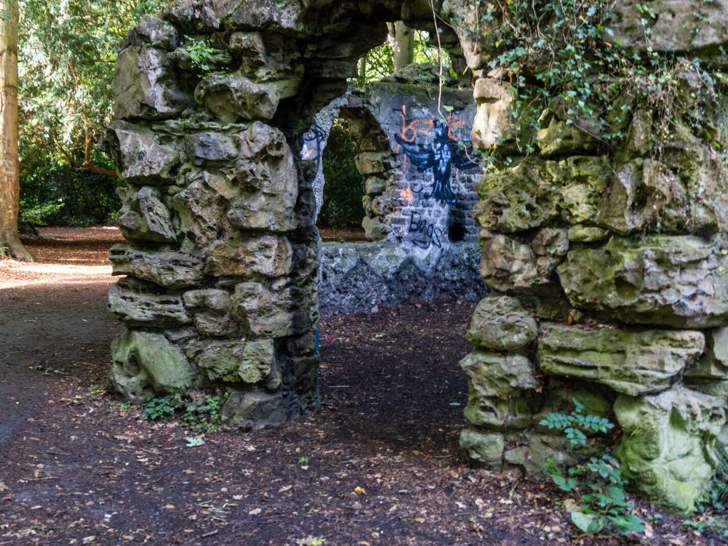 THE SHELL HOUSE [A OLD FOLLY AT BUSHY PARK]-243813-1