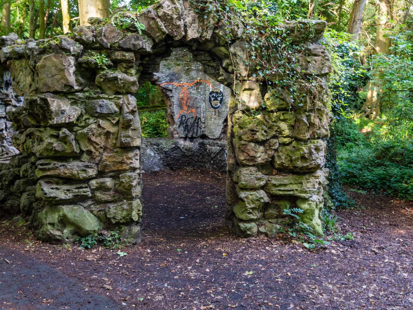 THE SHELL HOUSE [A OLD FOLLY AT BUSHY PARK]-243814-1