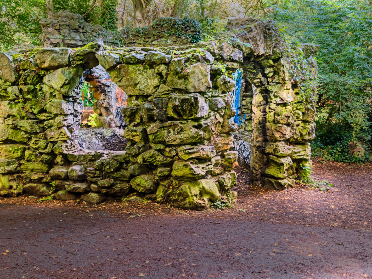 THE SHELL HOUSE [A OLD FOLLY AT BUSHY PARK]-243815-1