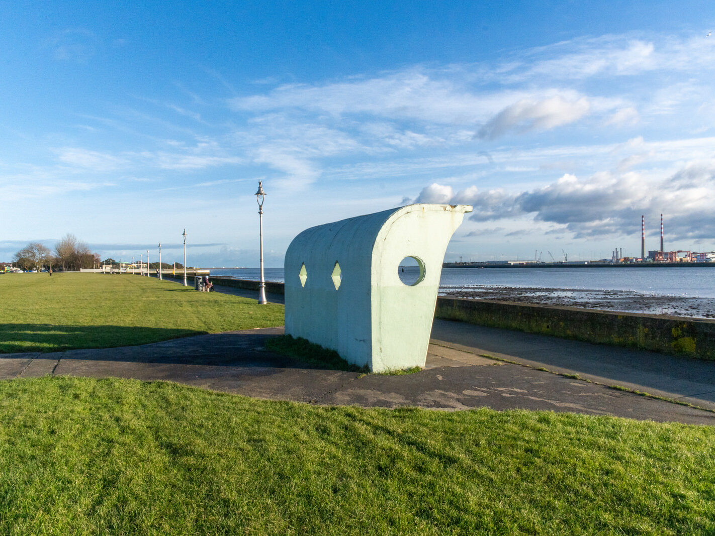 THE WIND SHELTERS AND THE BANDSTAND ALONG CLONTARF PROMENADE [REMAIN AS A TRIBUTE TO HERBERT SIMMS]-246834-1