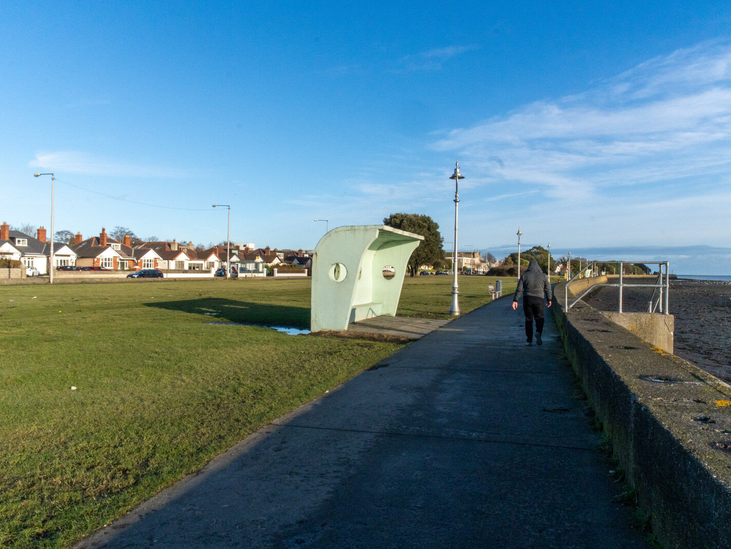 THE WIND SHELTERS AND THE BANDSTAND ALONG CLONTARF PROMENADE [REMAIN AS A TRIBUTE TO HERBERT SIMMS]-246838-1