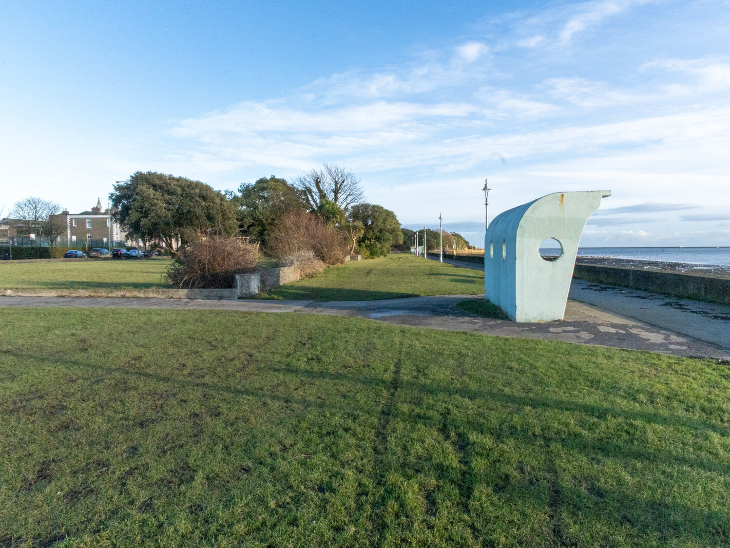 THE WIND SHELTERS AND THE BANDSTAND ALONG CLONTARF PROMENADE [REMAIN AS A TRIBUTE TO HERBERT SIMMS]-246841-1