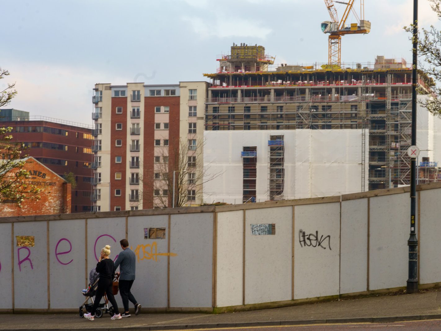 URBAN DEPRESSION AND SOME URBAN EXPRESSION ON DONEGALL STREET IN BELFAST 010