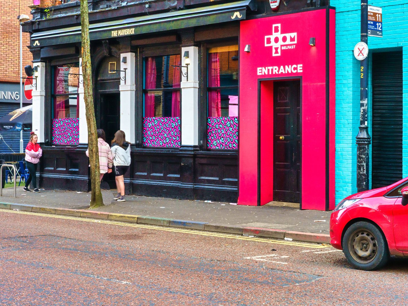 URBAN DEPRESSION AND SOME URBAN EXPRESSION ON DONEGALL STREET IN BELFAST 015