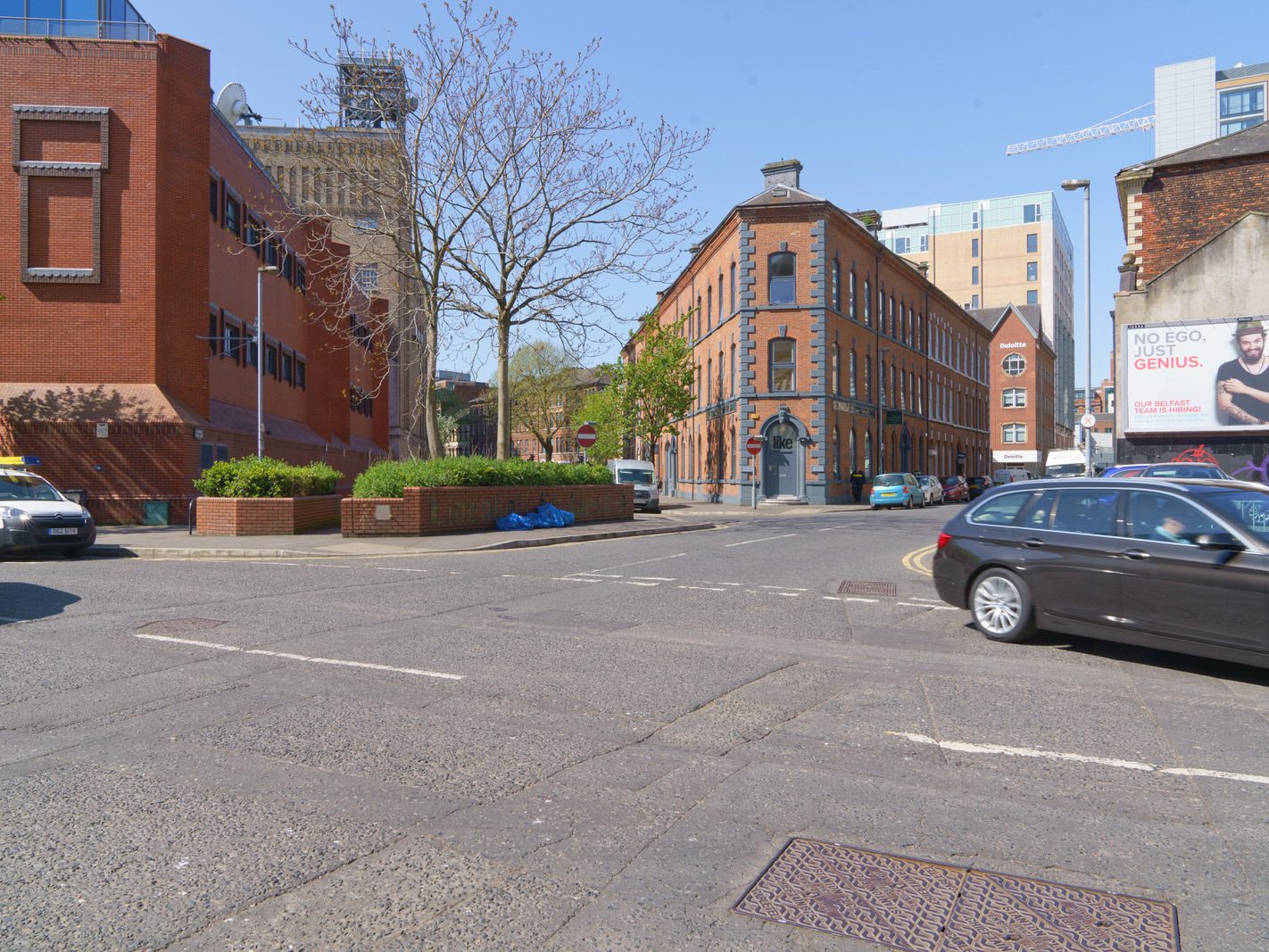 LIKE ARCHITECTS AT 3 LINENHALL STREET WEST IN BELFAST 16 MAY 2018 [I PHOTOGRAPHED THIS BUILDING BECAUSE I LIKED IT]-224625-1