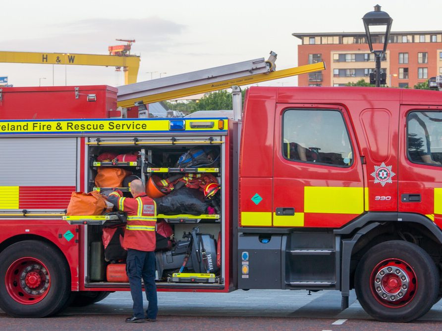 FIRE ENGINE ERZ 9062 VOLVO FM-330 SRT SRP [ROMEO TANGO 190] 005