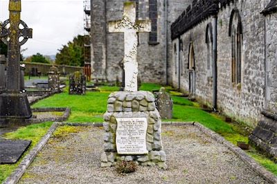 ST CANICE'S CATHEDRAL AND ROUND TOWER PLUS GRAVEYARD [PHOTOGRAPHED FEBRUARY 2026]-265346.jpg
