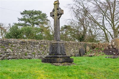 ST CANICE'S CATHEDRAL AND ROUND TOWER PLUS GRAVEYARD [PHOTOGRAPHED FEBRUARY 2026]-265355.jpg