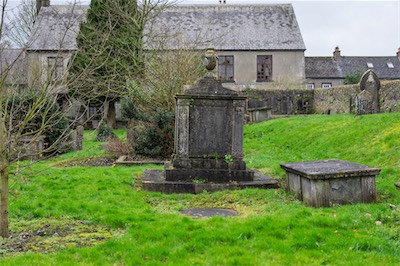 ST CANICE'S CATHEDRAL AND ROUND TOWER PLUS GRAVEYARD [PHOTOGRAPHED FEBRUARY 2026]-265357.jpg