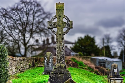 ST CANICE'S CATHEDRAL AND ROUND TOWER PLUS GRAVEYARD [PHOTOGRAPHED FEBRUARY 2026]-265377.jpg