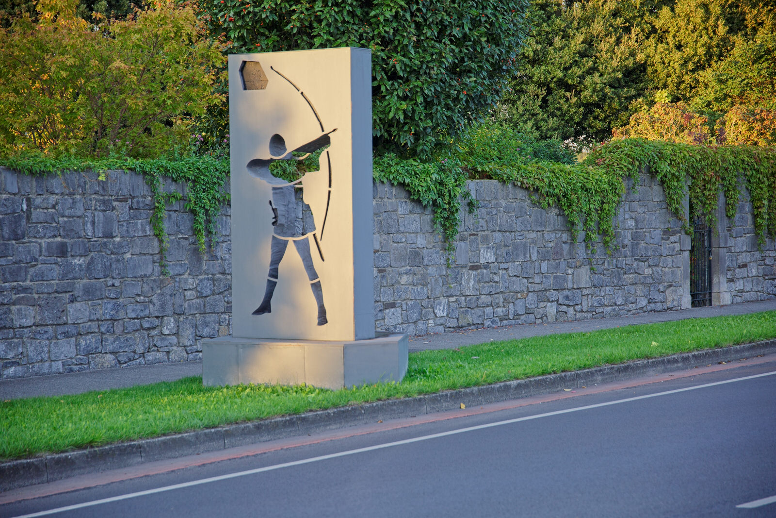 What Happened The The Archer Sculpture