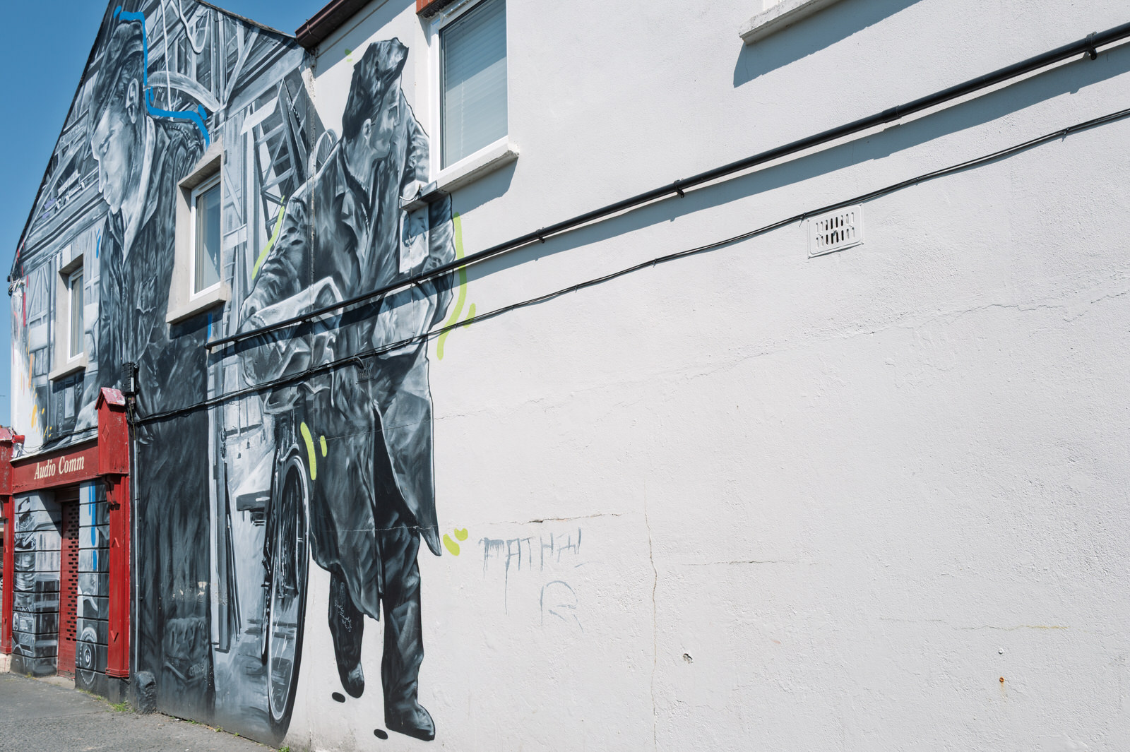 Street Examples EXAMPLES OF STREET ART IN DUNDALK - THE LEICA Q3 STREET PHOTOGRAPHER