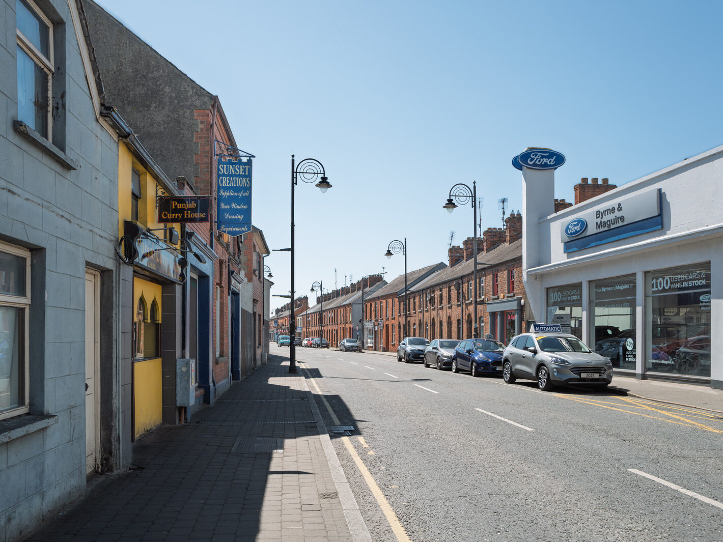 FORD CARS ARE AVAILABLE IN IRELAND [BYRNE AND MAGUIRE FORD DEALERSHIP IN DUNDALK]-251394-1