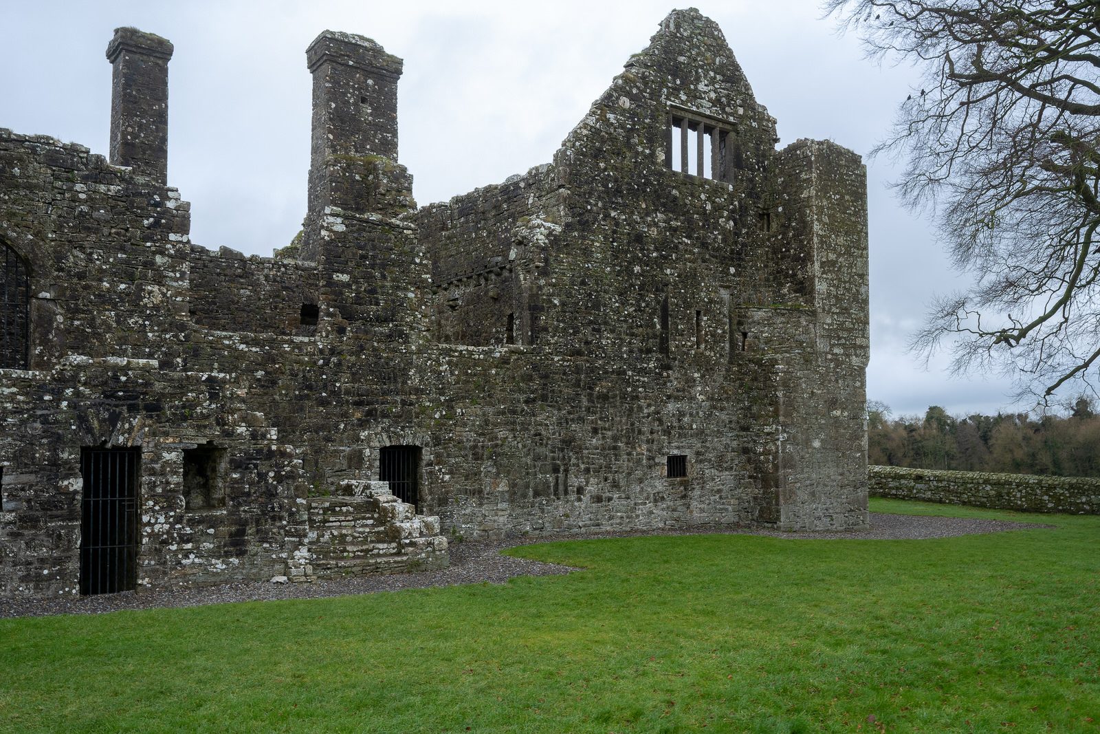 HISTORIC SITE NEAR THE TOWN OF TRIM 053