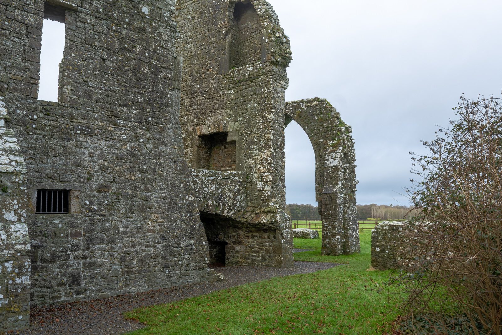HISTORIC SITE NEAR THE TOWN OF TRIM 045