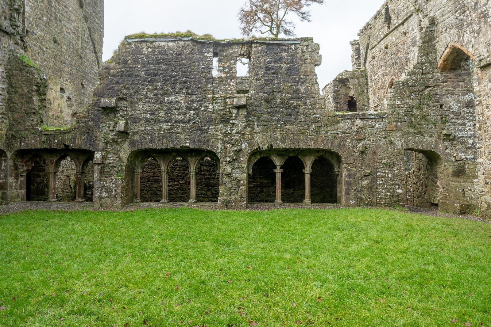 HISTORIC SITE NEAR THE TOWN OF TRIM 043