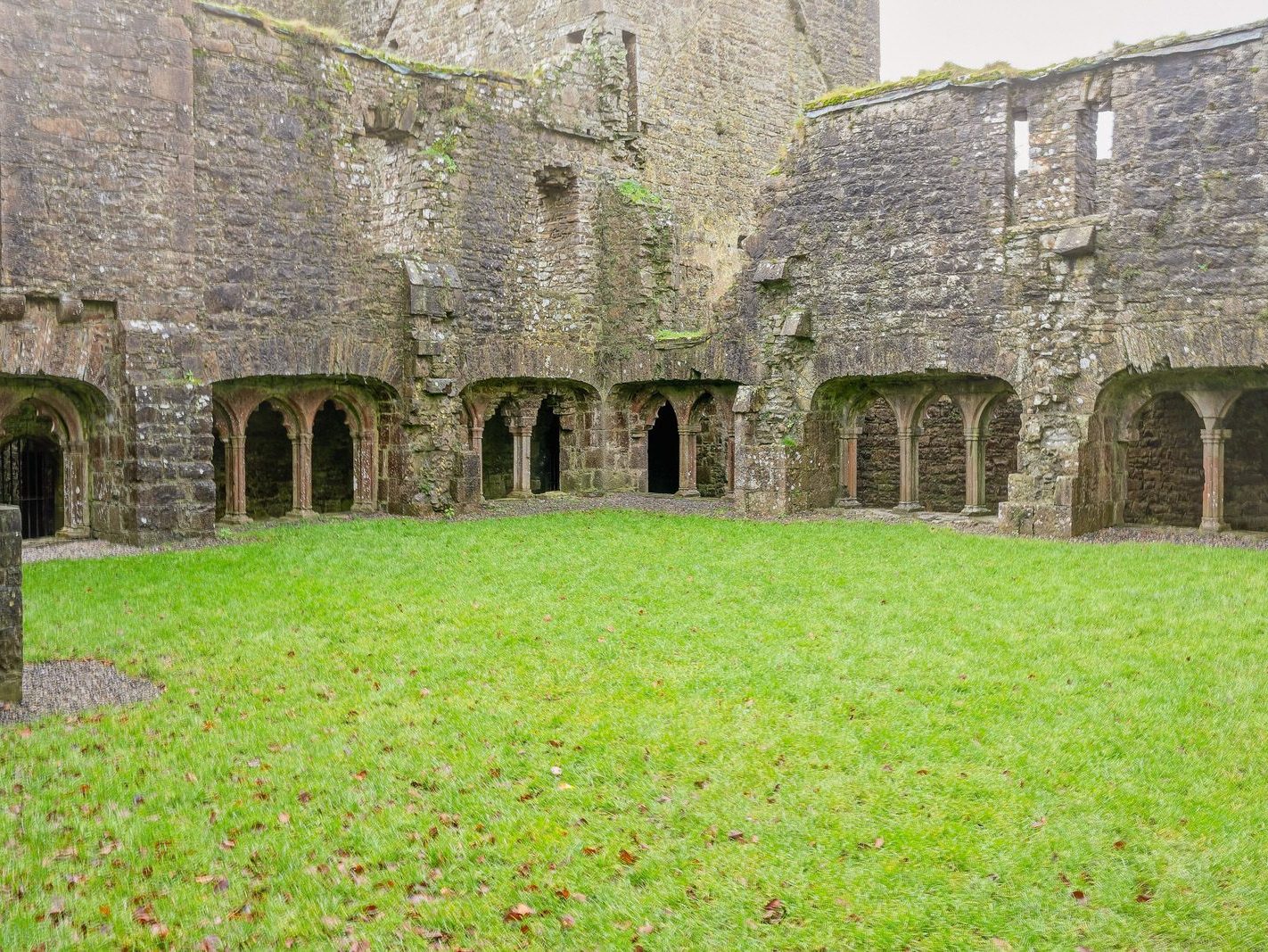 BECTIVE ABBEY WHICH I VISITED LAST CHRISTMAS [THERE WERE NO OTHER VISITORS AS IT WAS A VERY WET DAY]--225221-1
