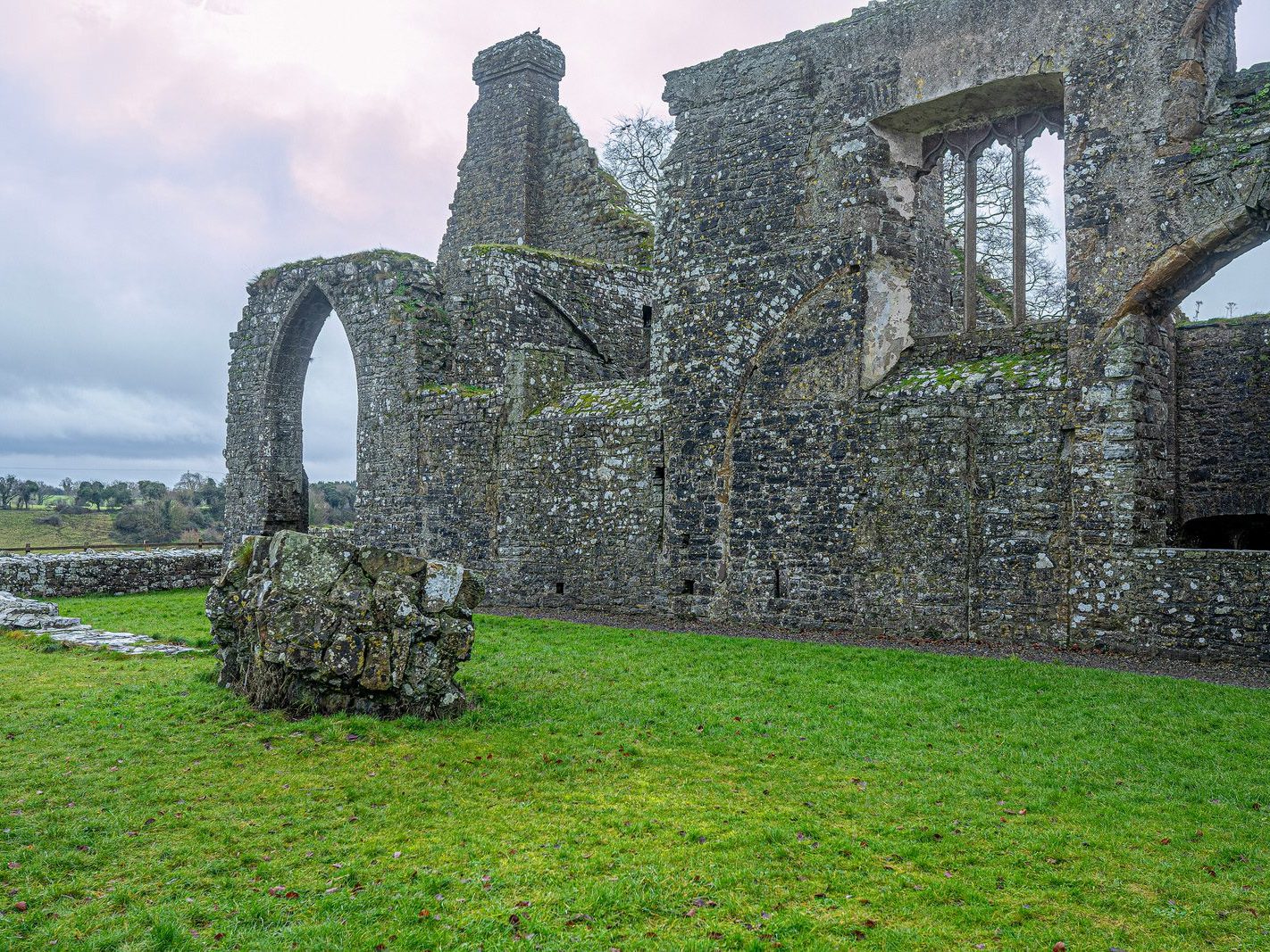BECTIVE ABBEY WHICH I VISITED LAST CHRISTMAS [THERE WERE NO OTHER VISITORS AS IT WAS A VERY WET DAY]--225245-1