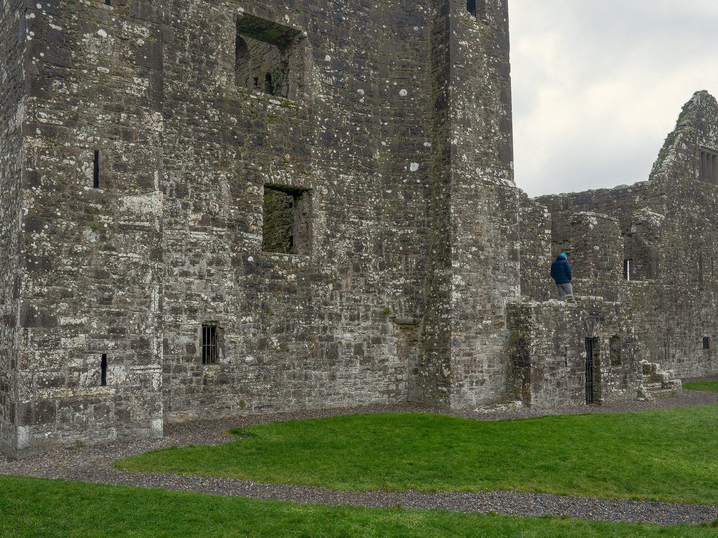 BECTIVE ABBEY WHICH I VISITED LAST CHRISTMAS [THERE WERE NO OTHER VISITORS AS IT WAS A VERY WET DAY]--225254-1