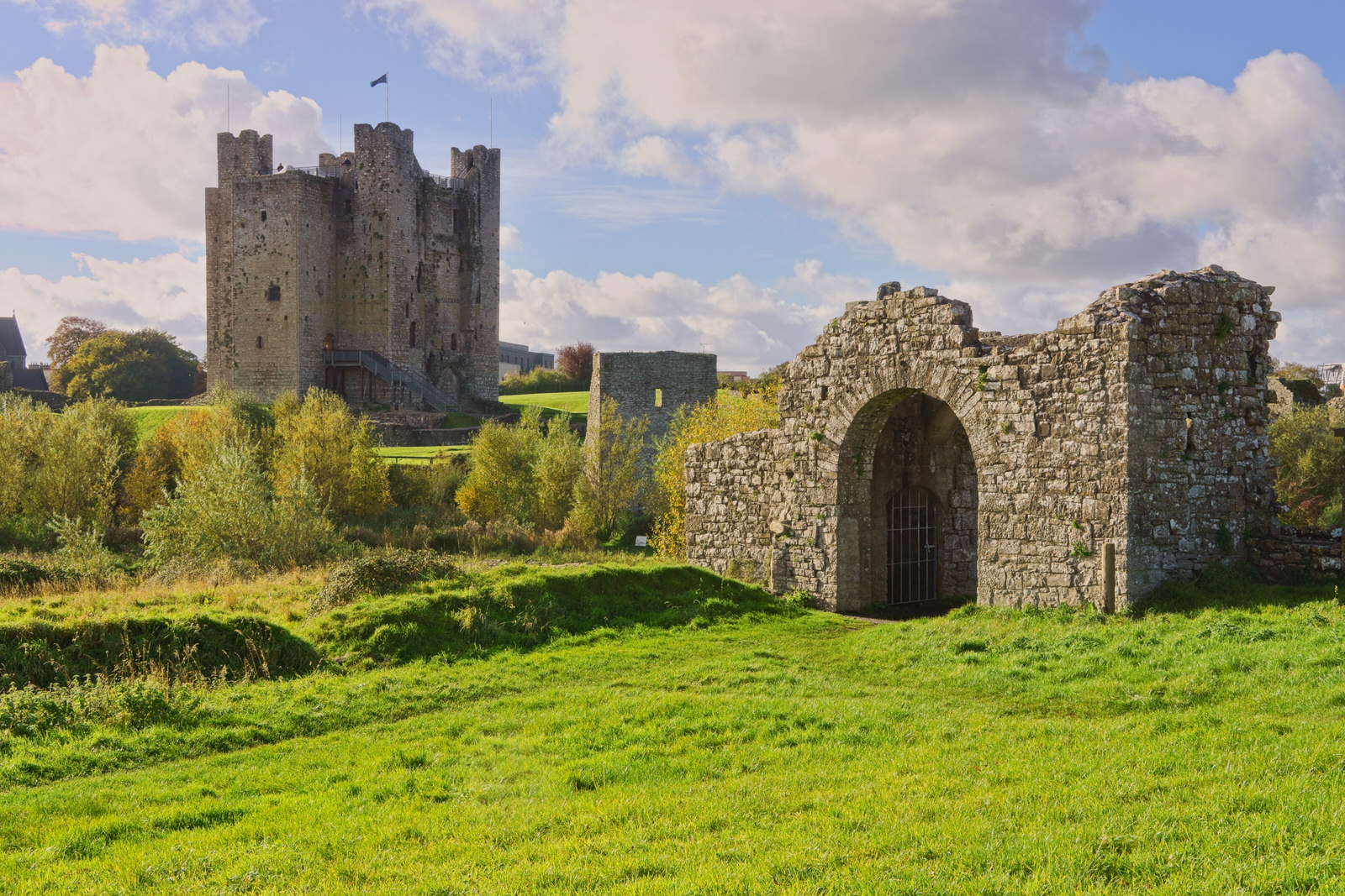 TRIM CASTLE 2013