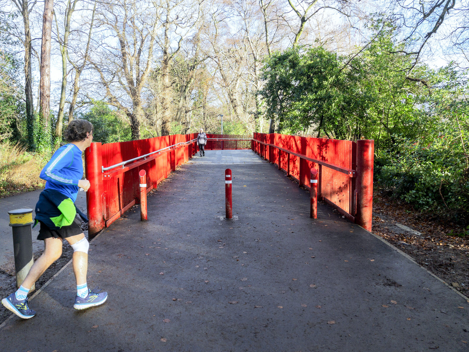 NEW PEDESTRIAN BRIDGE