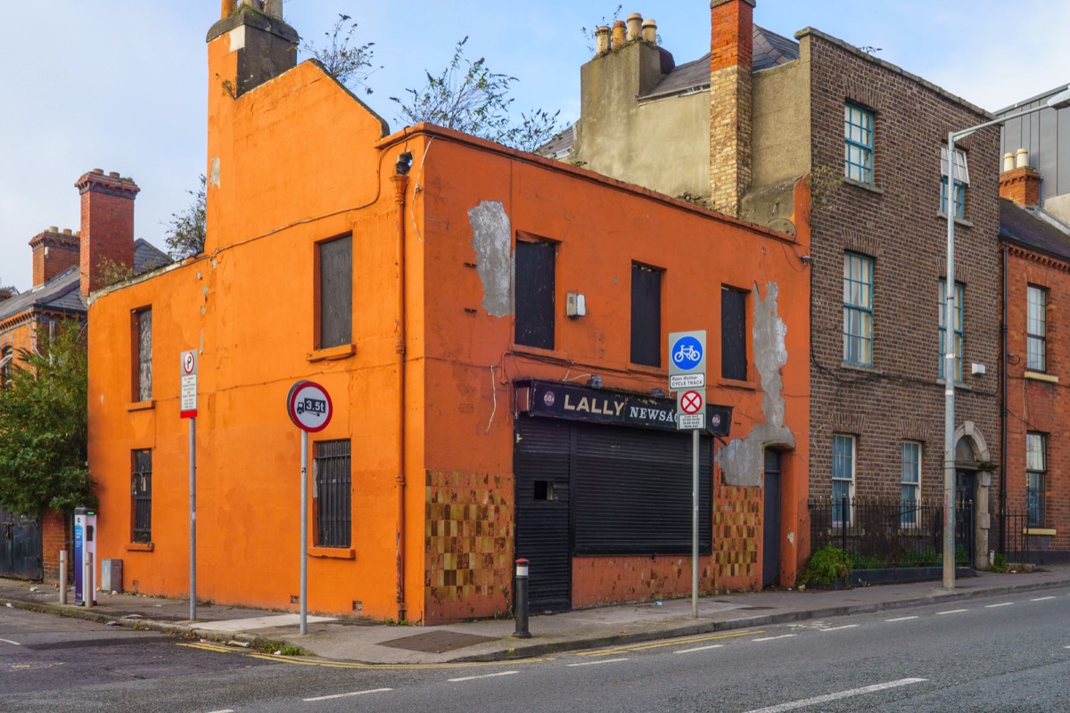 DERELICT SHOP ON PRUSSIA STREET