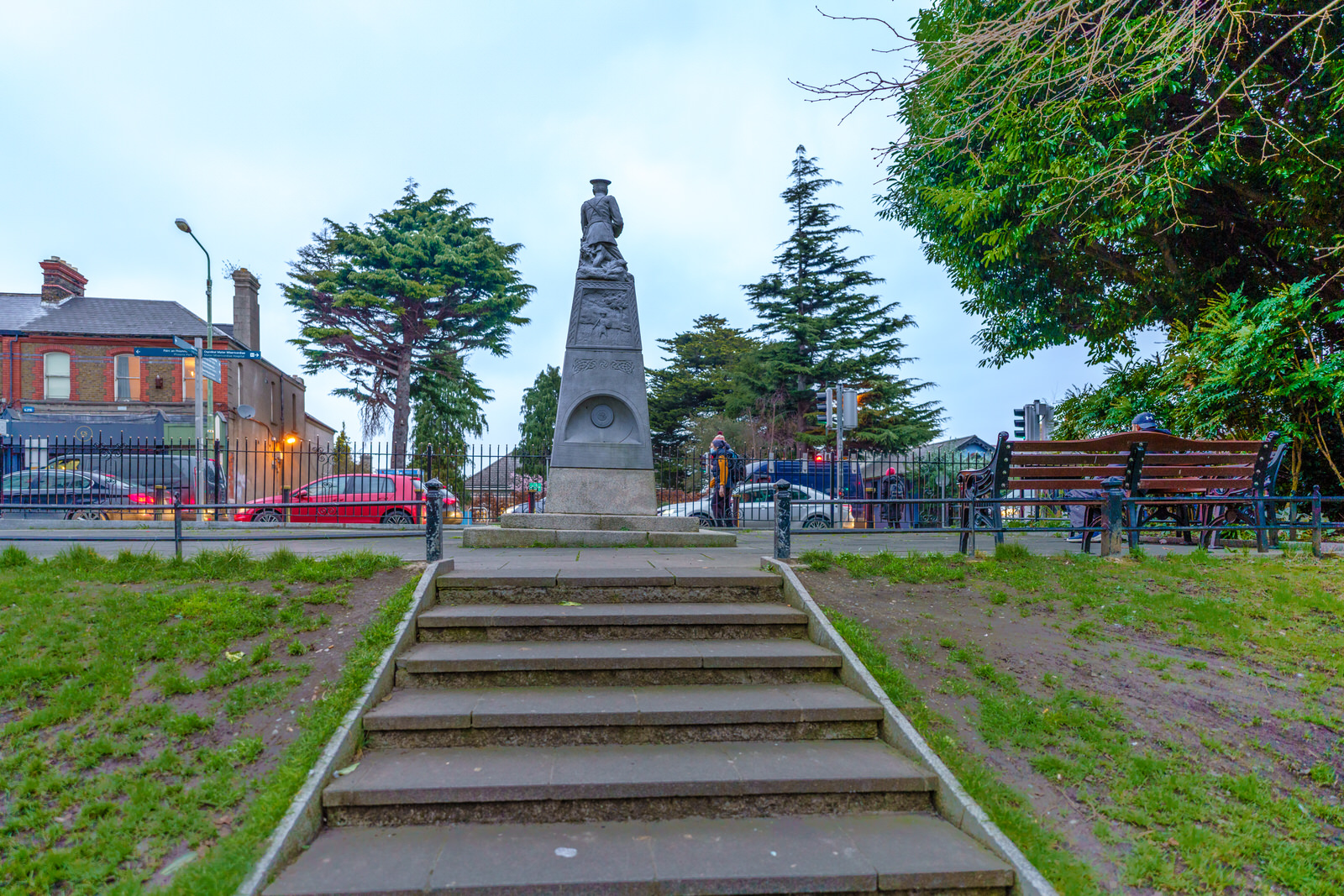 IRISH VOLUNTEER MONUMENT 