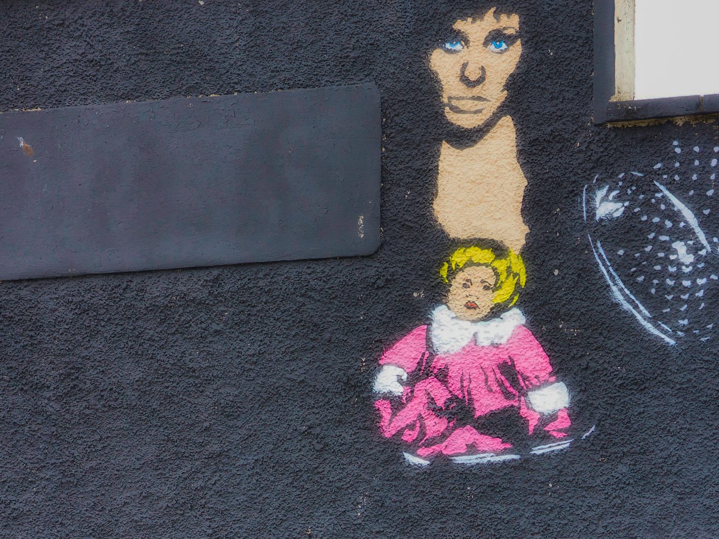 ABOUT A GIRL BY KEMP MAY 2015 004