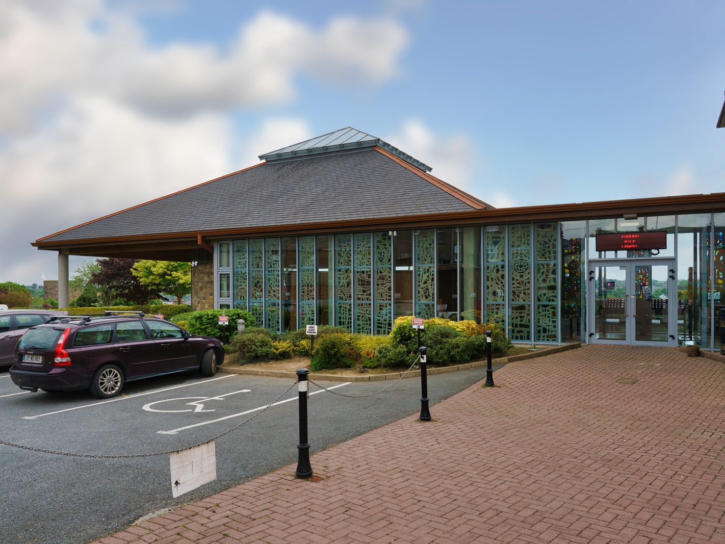 CBS SCHOOL AND EDMOND RICE CENTRE 005