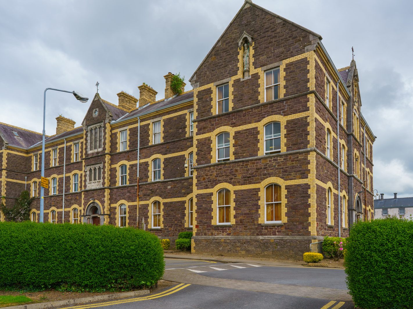 WATERFORD INSTITUTE OF TECHNOLOGY COLLEGE STREET CAMPUS 011