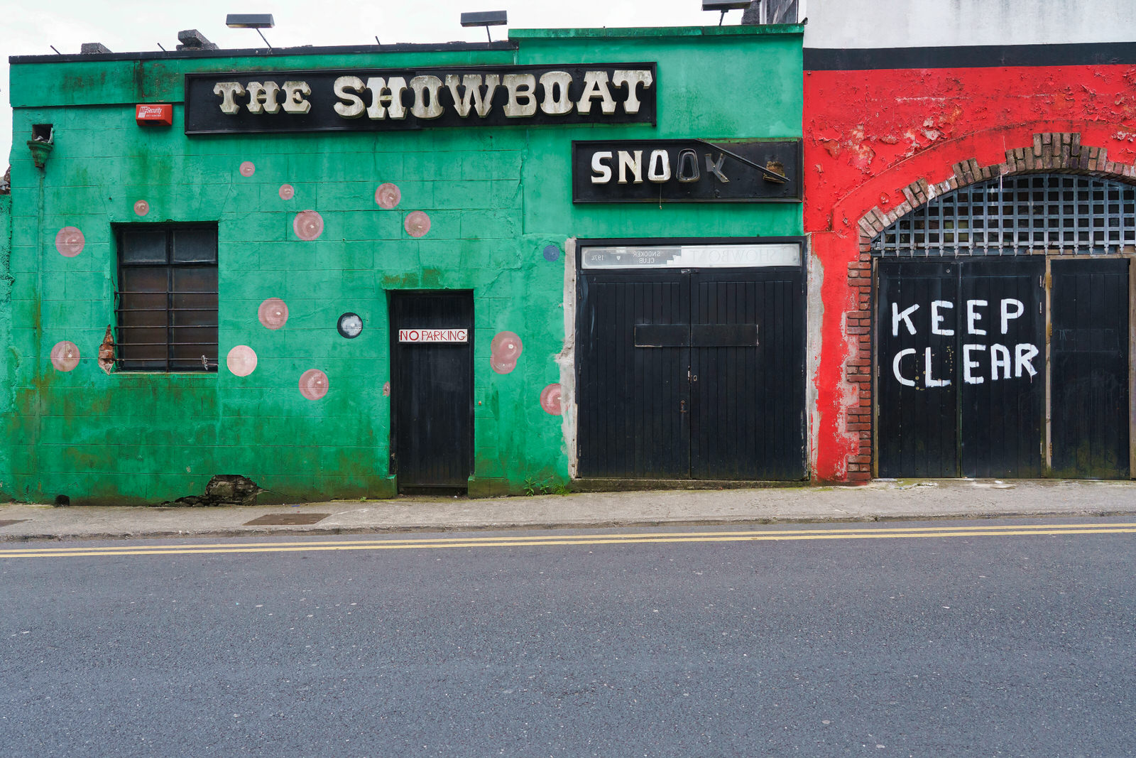 THE SHOWBOAT PUB IN WATERFORD 003
