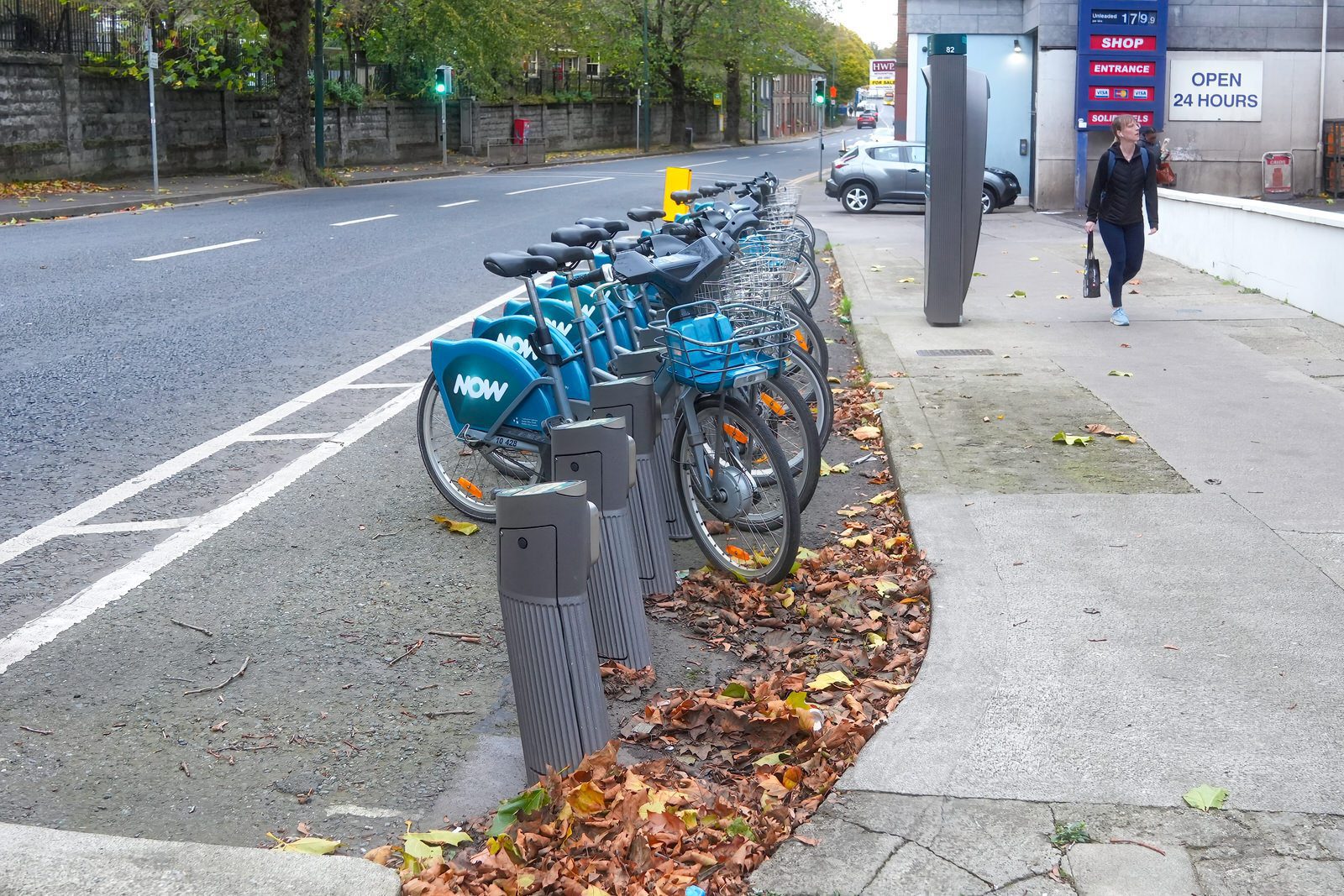 DUBLINBIKES DOCKING STATION 82 IS LOCATED HERE AT MOUNT BROWN 005