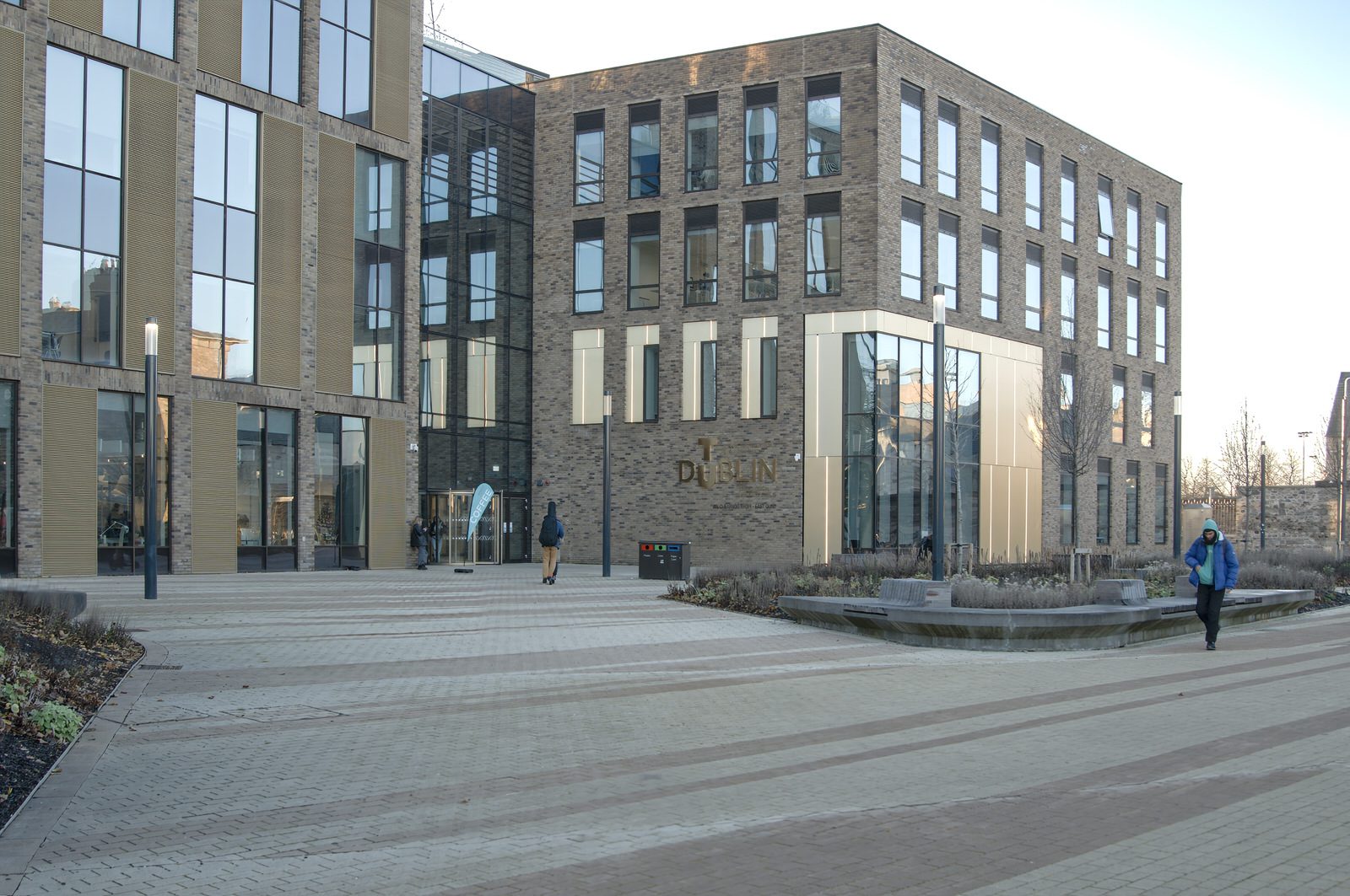 A SUNNY BUT VERY COLD DAY AT THE GRANGEGORMAN UNIVERSITY CAMPUS 042