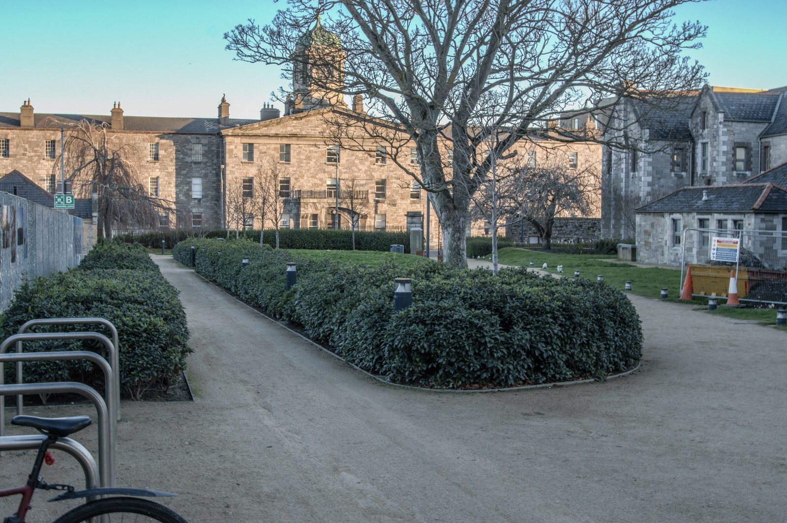 A SUNNY BUT VERY COLD DAY AT THE GRANGEGORMAN UNIVERSITY CAMPUS 033