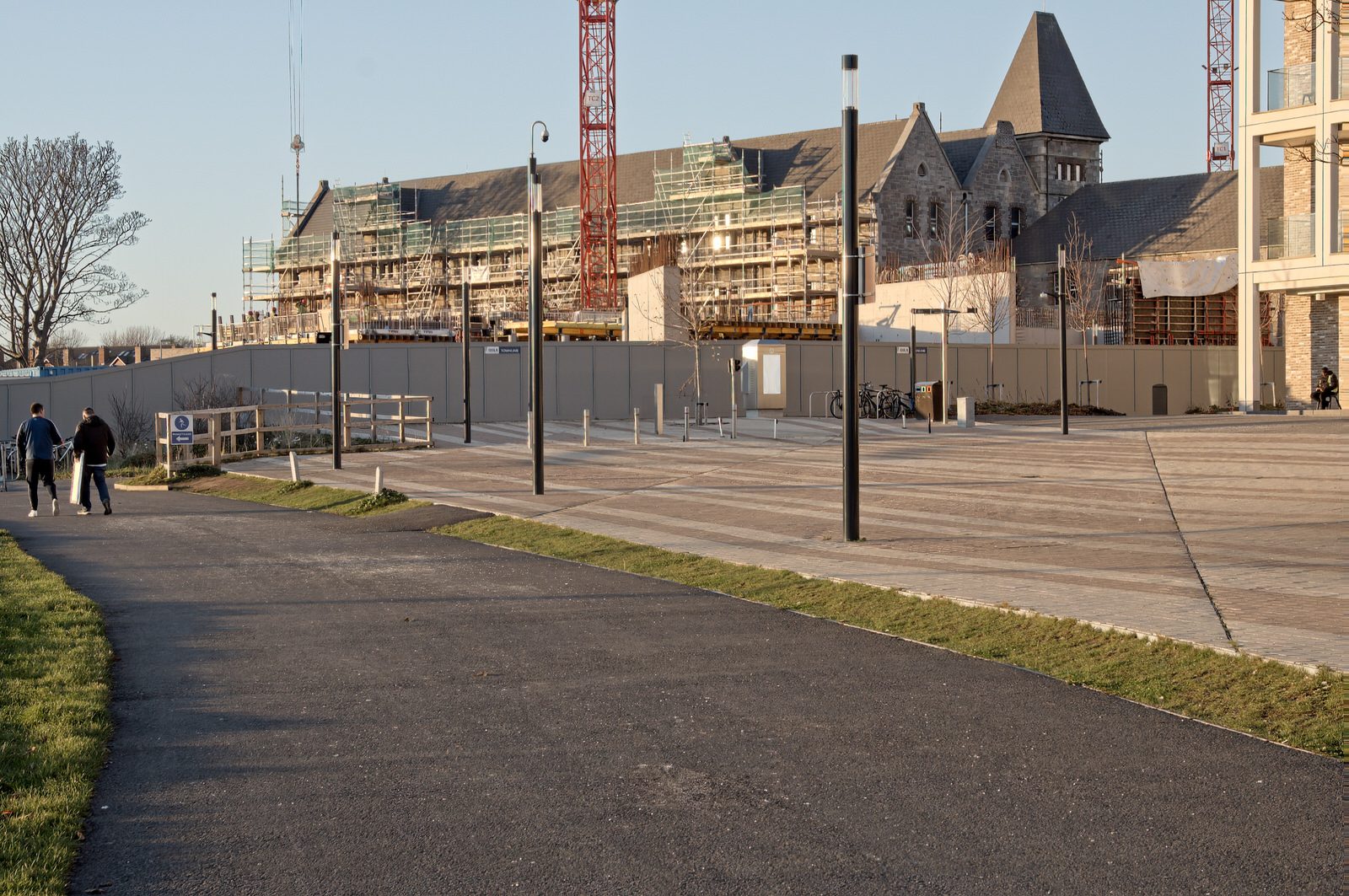 A SUNNY BUT VERY COLD DAY AT THE GRANGEGORMAN UNIVERSITY CAMPUS 027