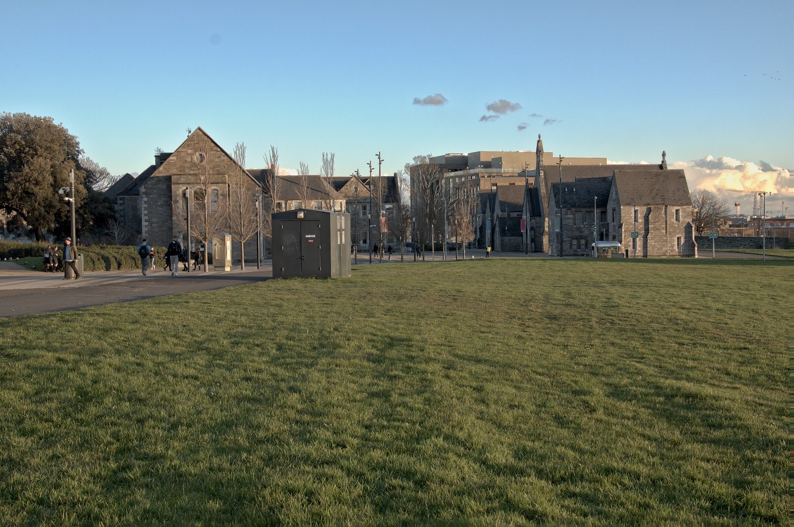 A SUNNY BUT VERY COLD DAY AT THE GRANGEGORMAN UNIVERSITY CAMPUS 028