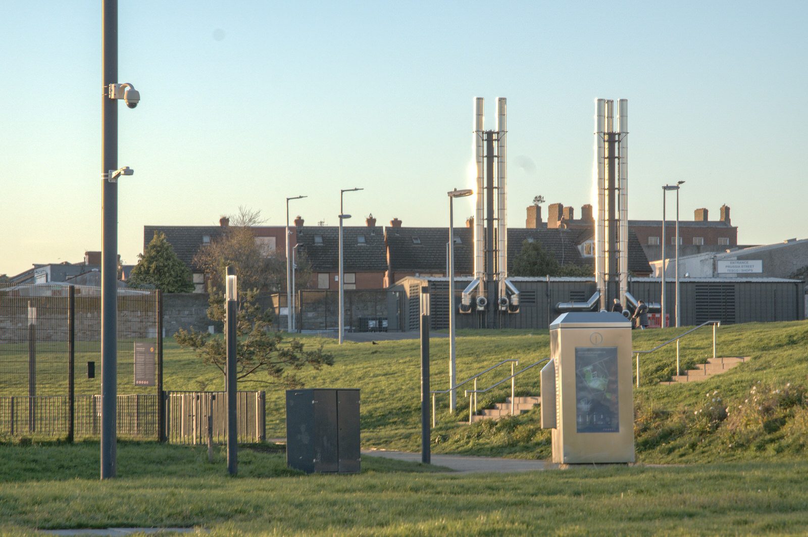 A SUNNY BUT VERY COLD DAY AT THE GRANGEGORMAN UNIVERSITY CAMPUS 023