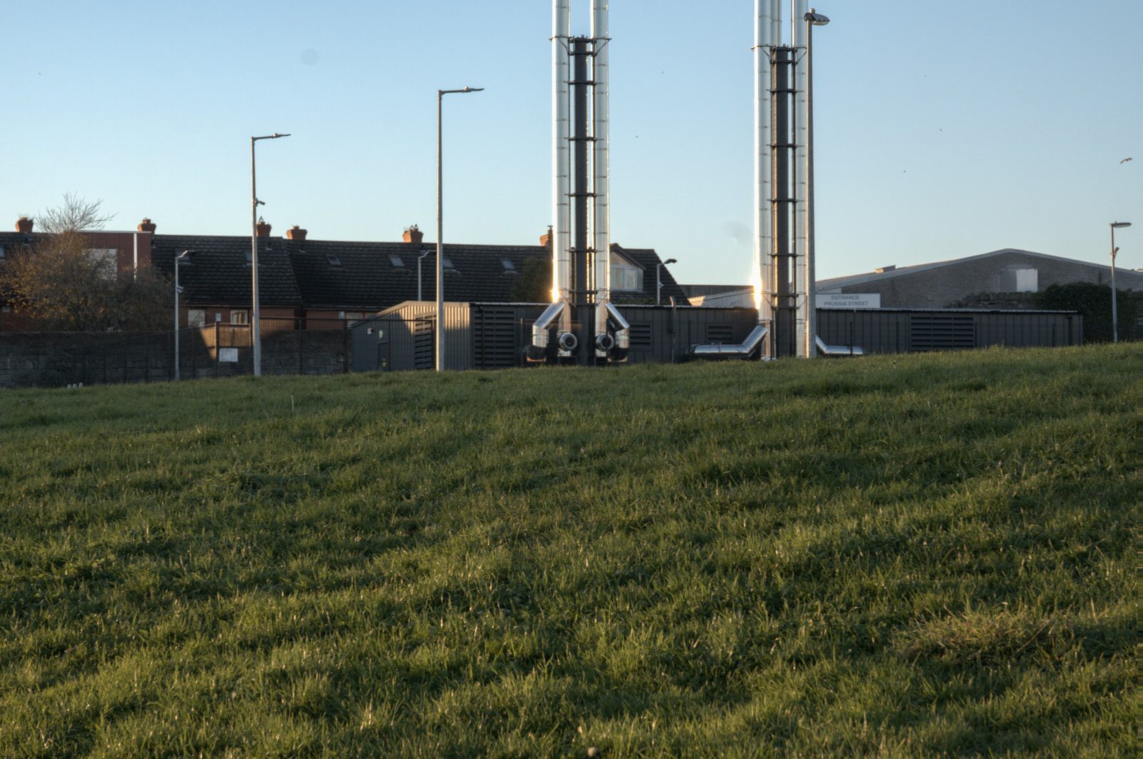 A SUNNY BUT VERY COLD DAY AT THE GRANGEGORMAN UNIVERSITY CAMPUS 015