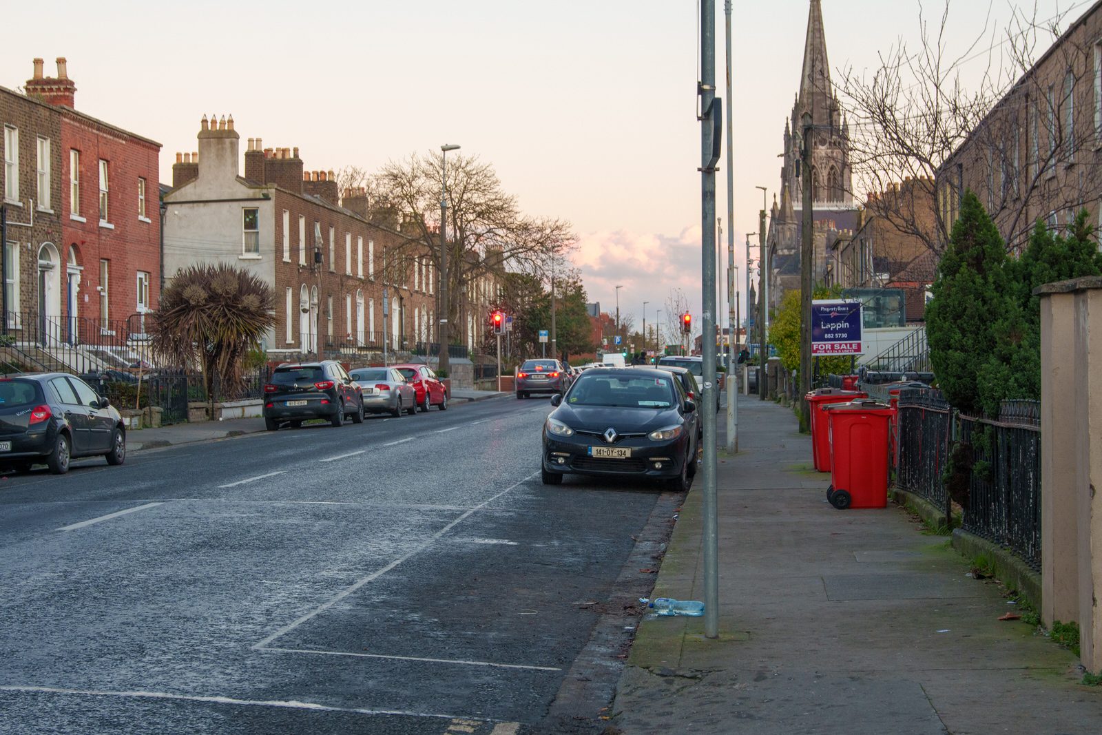 A WALK ALONG A SECTION OF CABRA ROAD  014