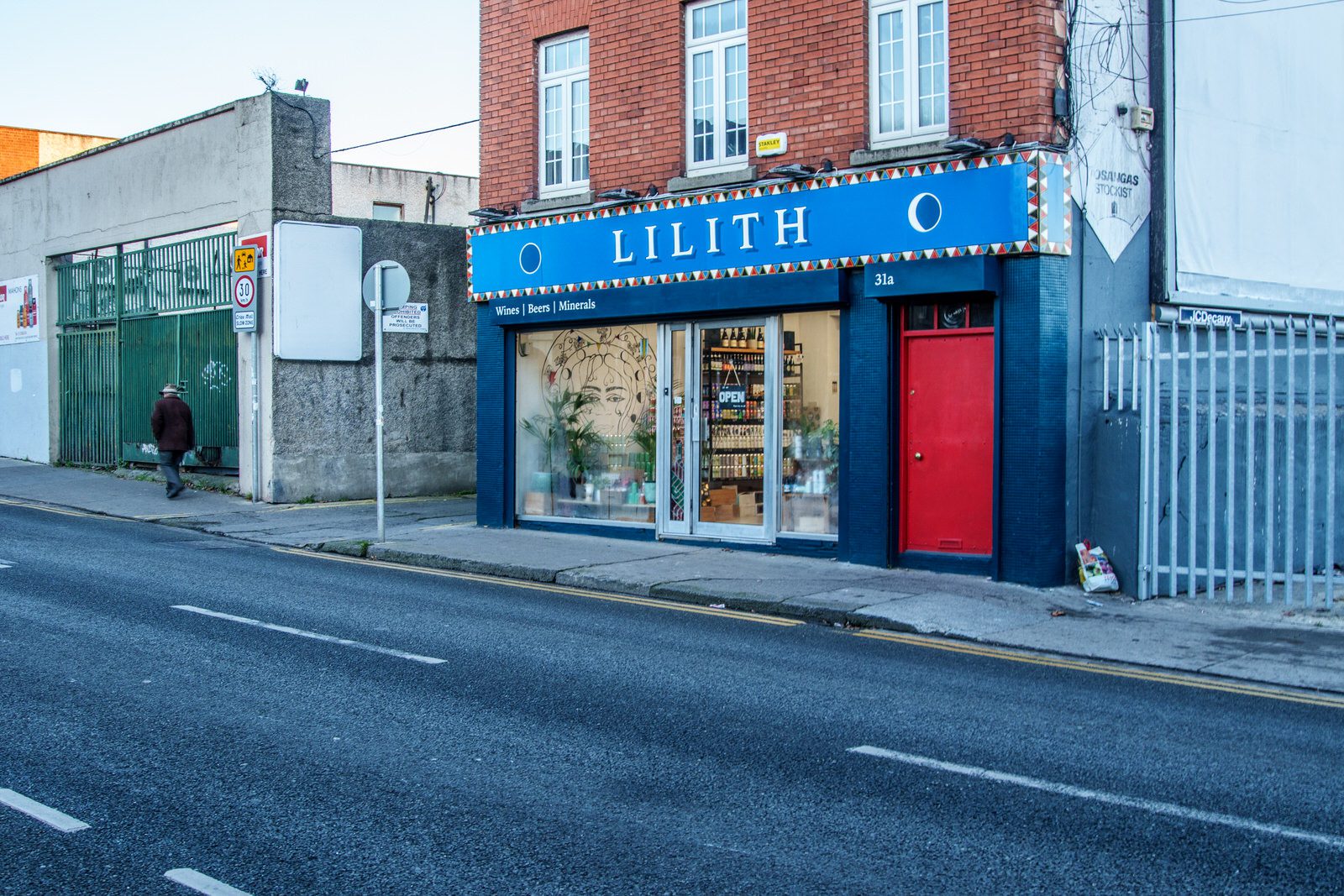 PRUSSIA STREET IN STONEYBATTER 8 DECEMBER 2022 010