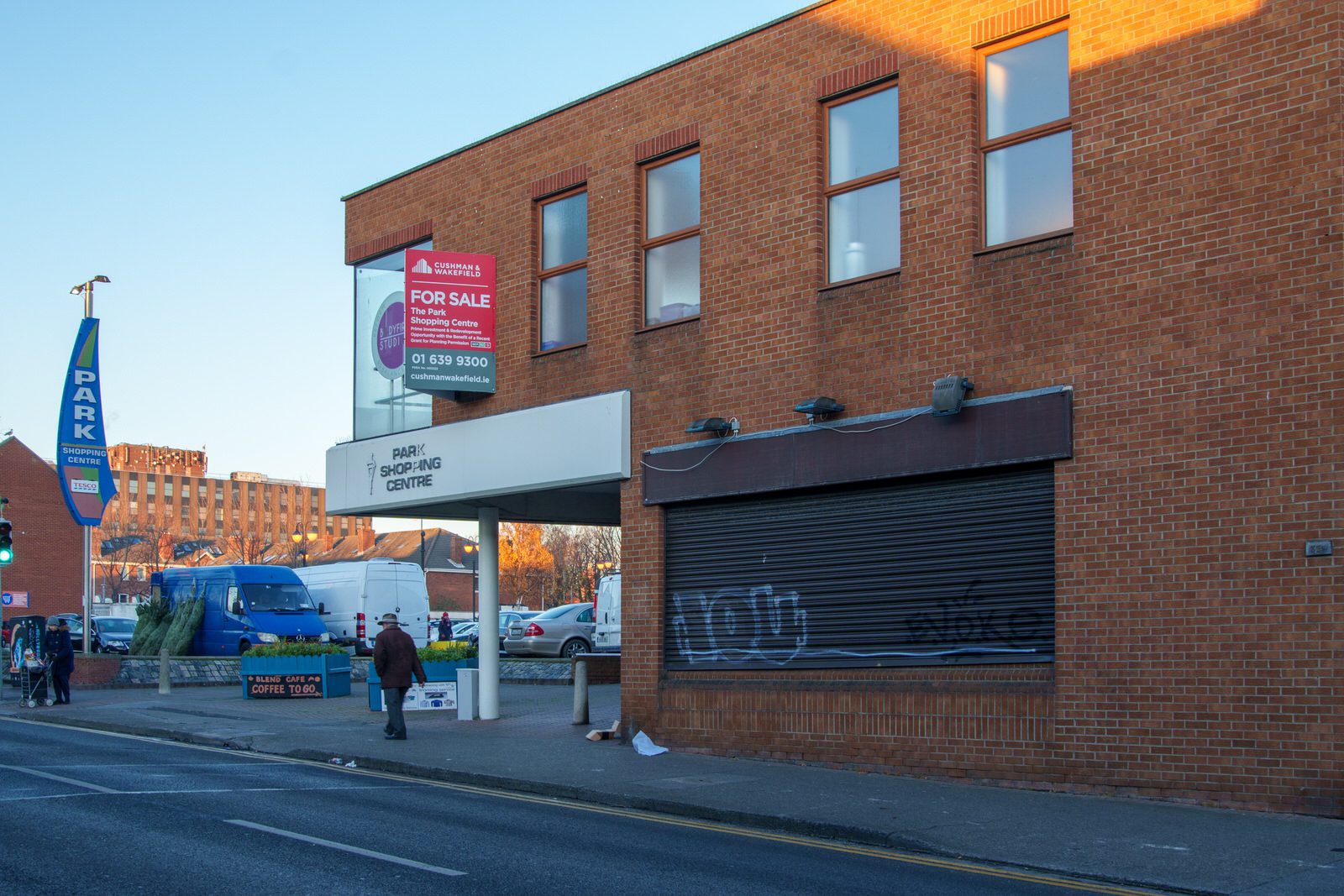 PRUSSIA STREET IN STONEYBATTER 8 DECEMBER 2022 013