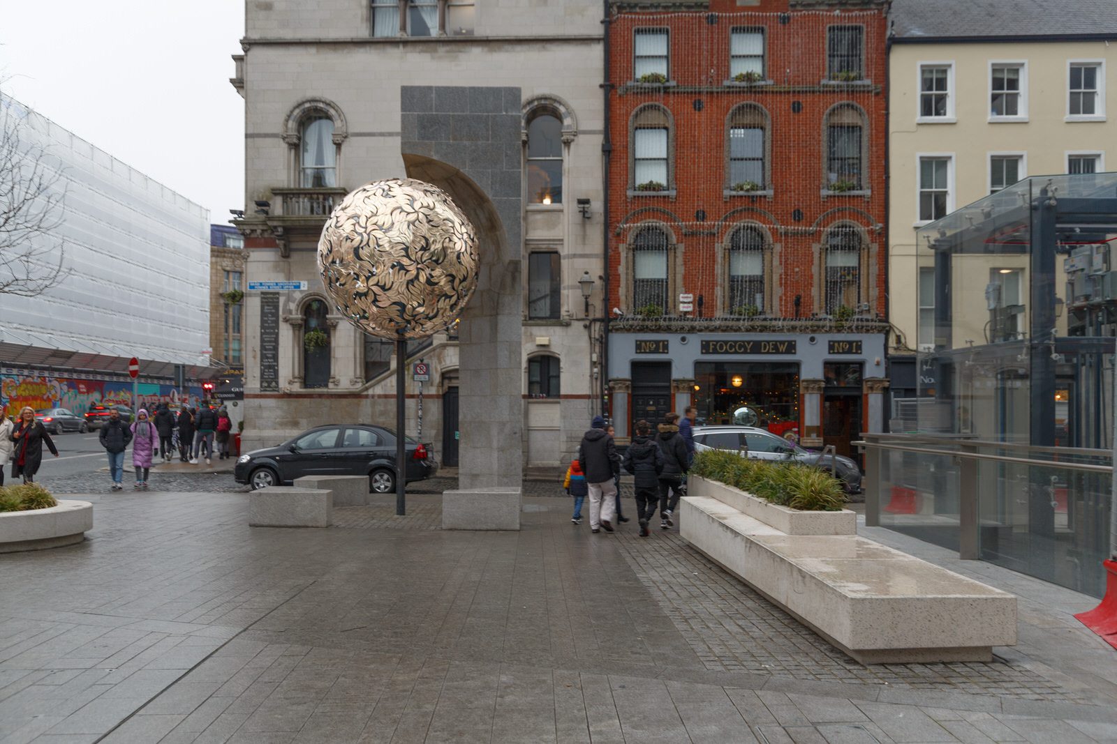 THE NEW CENTRAL PLAZA ON DAME STREET 006