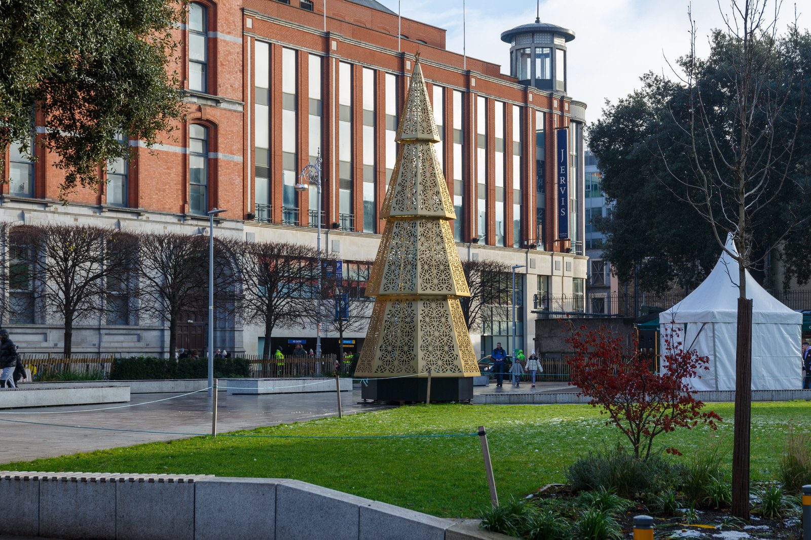 WOLFE TONE STREET AND WOLFE TONE PARK  004