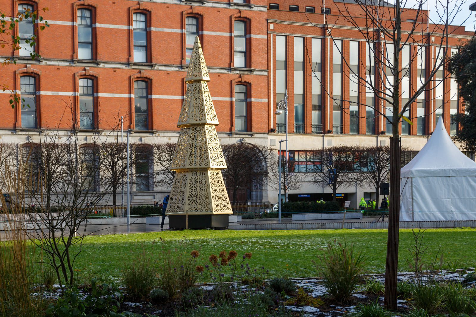 WOLFE TONE STREET AND WOLFE TONE PARK  002