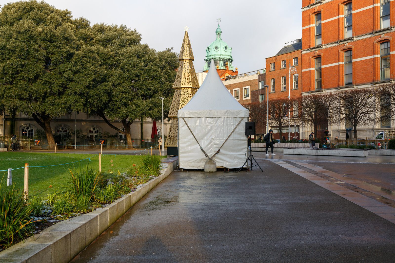 WOLFE TONE STREET AND WOLFE TONE PARK  007