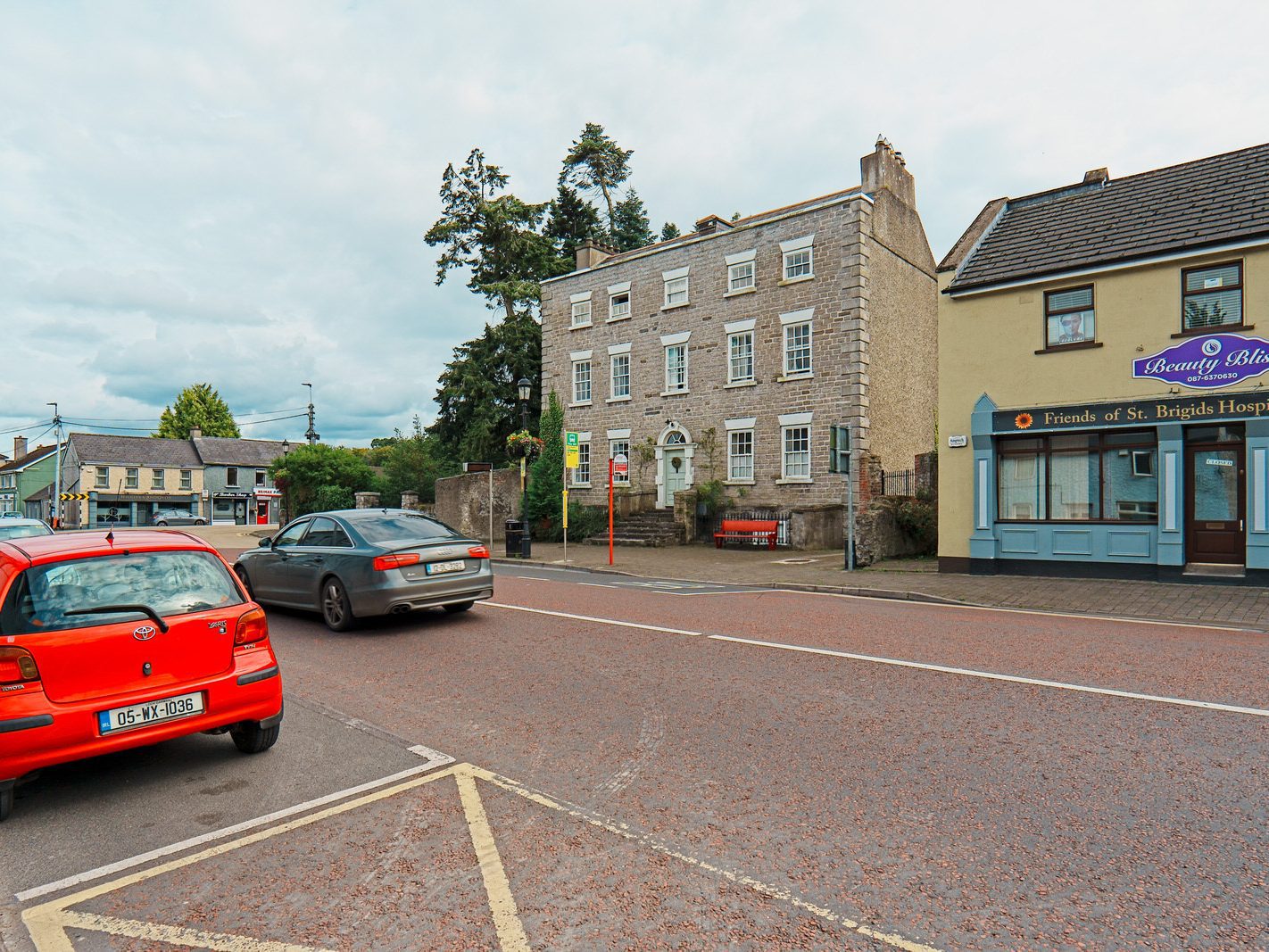 LEIXLIP MAIN STREET [HOME TO THE FARENDERS RATHER THAN THE HILLERS] 001