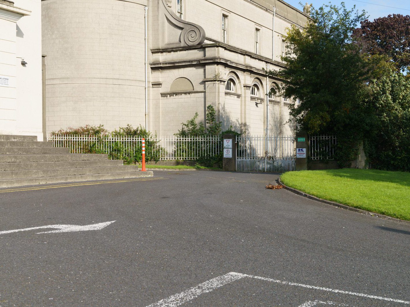 HOLY CROSS COLLEGE - ALSO KNOWN AS CLONLIFFE COLLEGE [THIS HAS CEASED SINCE MY LAST VISIT IN 2014] 006