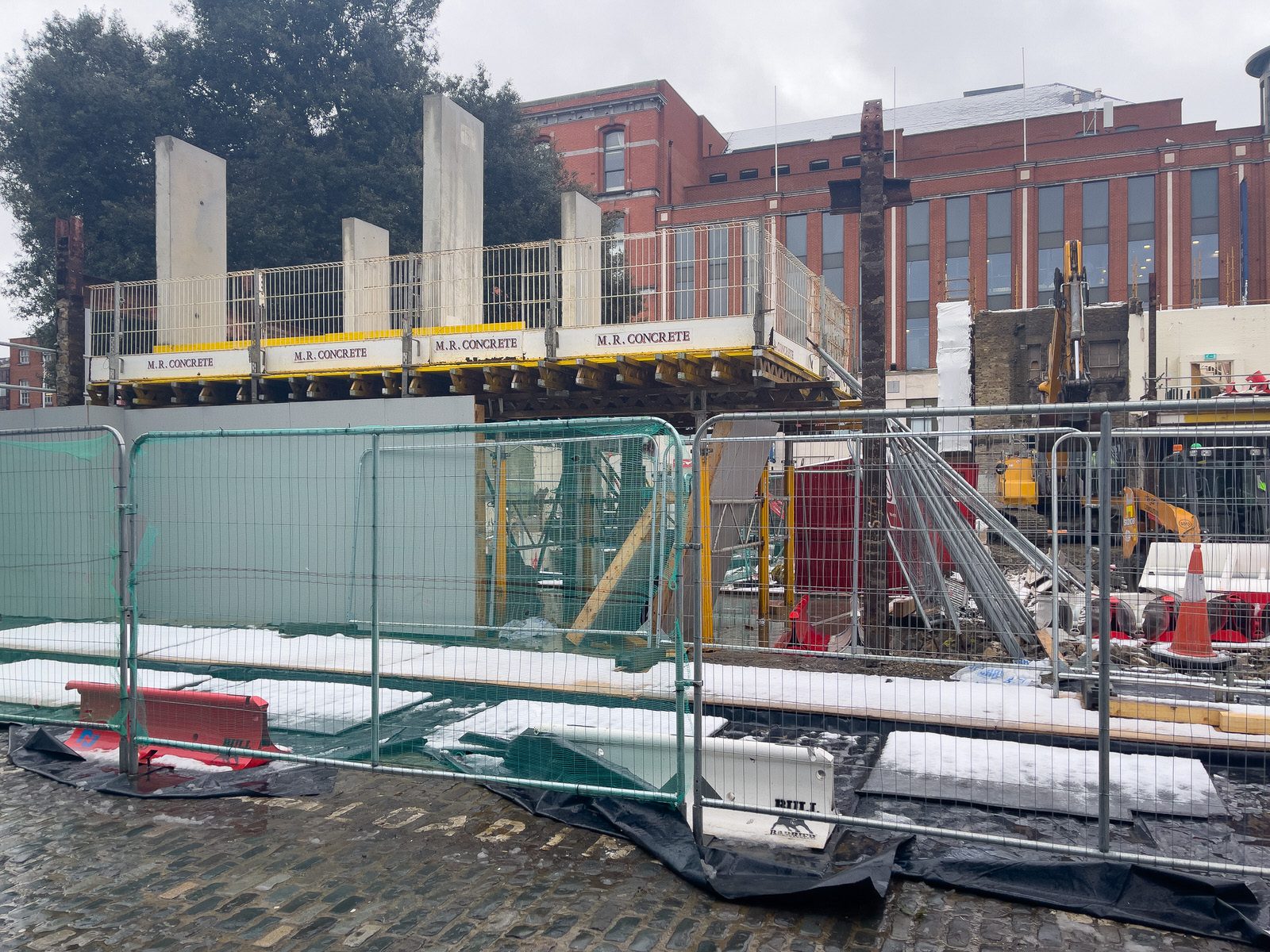 DEMISE OF DUBLIN'S TWILFIT HOUSE [A PHOTOGRAPHIC UPDATE]-228991-1