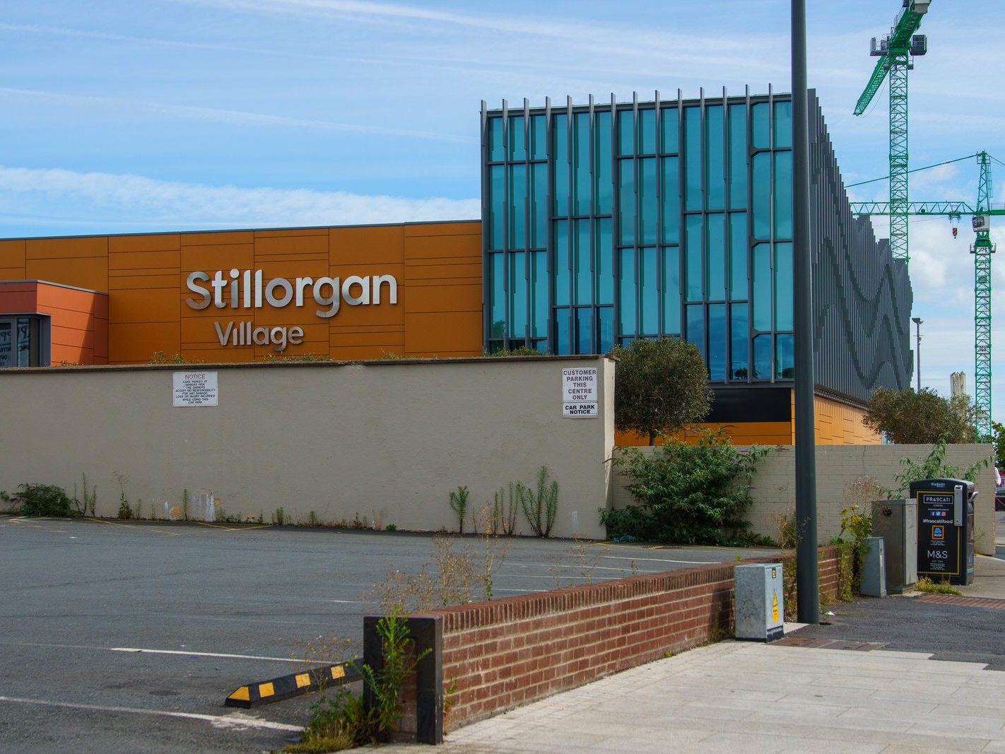 STILLORGAN SHOPPING CENTRE [AND THE SITE WHERE THE BOWLING ALLEY WAS]-243784-1